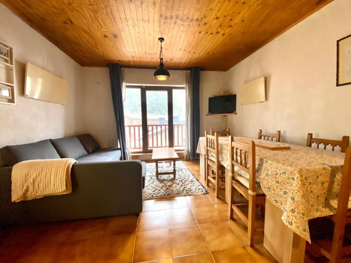 Deu Sol F Atic Apartment